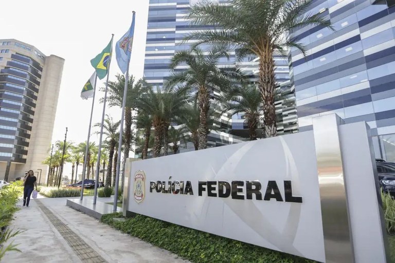 Concurso da Polícia Federal: Edital Abre 1.000 Vagas com Salários de Até R$ 26,8 Mil