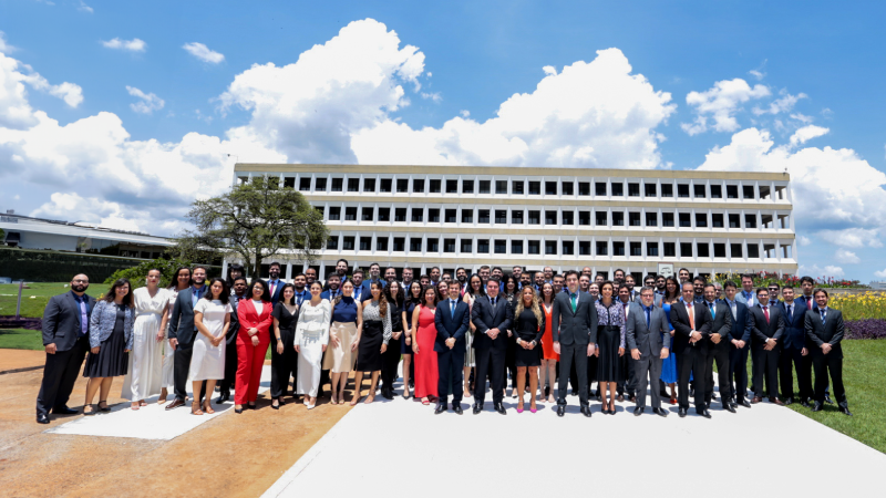 Novos auditores do TCU tomam posse em Brasília